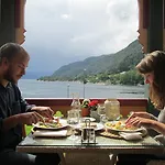 Hotell Fjord Hotel&apartments 3*