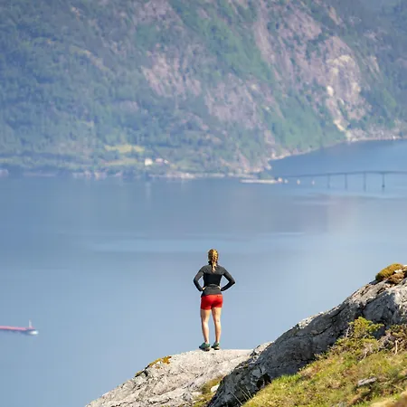 Fjord & Lavik (Sogn og Fjordane)