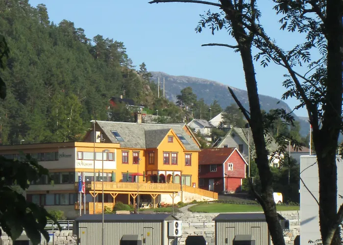 Fjord & Hotel Lavik (Sogn og Fjordane)