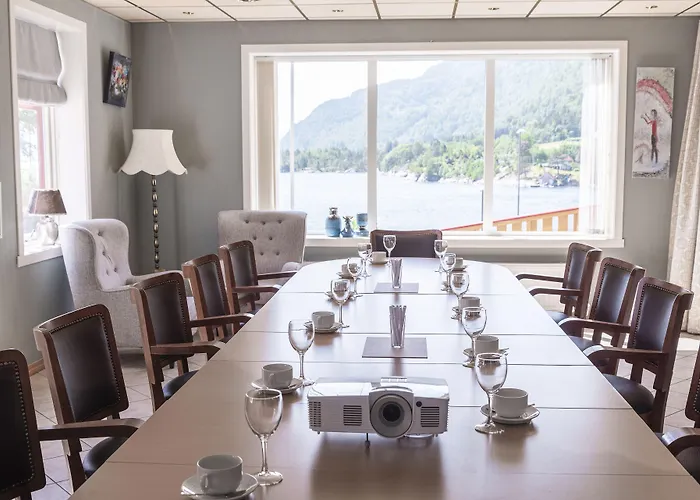 Fjord & 3* Lavik (Sogn og Fjordane)
