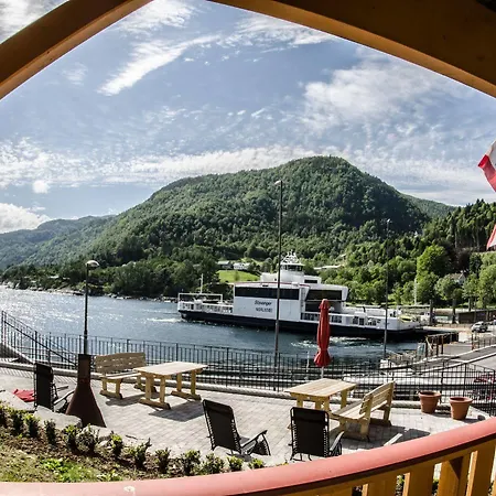 Fjord & Hotel