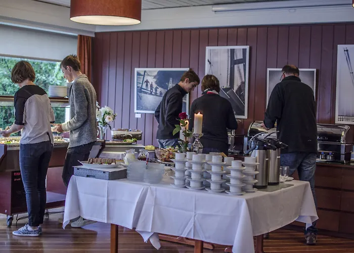 Fjord & Otel 3*
